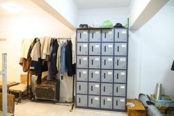 Facilities &raquo; Men's Lockers